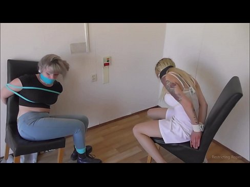 ❤️ Kecanduan / dihijikeun sareng disumbat / budak awéwé dina marabahaya ❤️ vk porno dina su.hqpornvideos.ru ❌❤